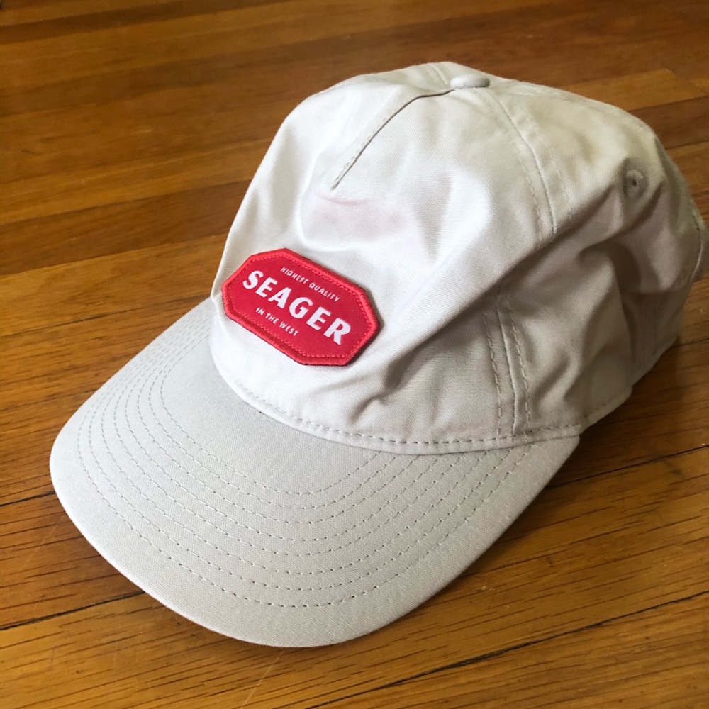 Seager hat